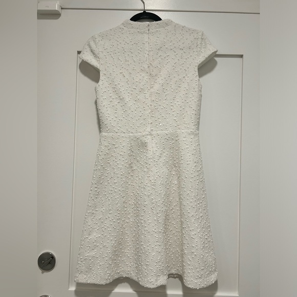 Vince Camuto Textured Crew Neck Cap Sleeve Fit and Flare dress - Size 4 - Picture 2 of 5